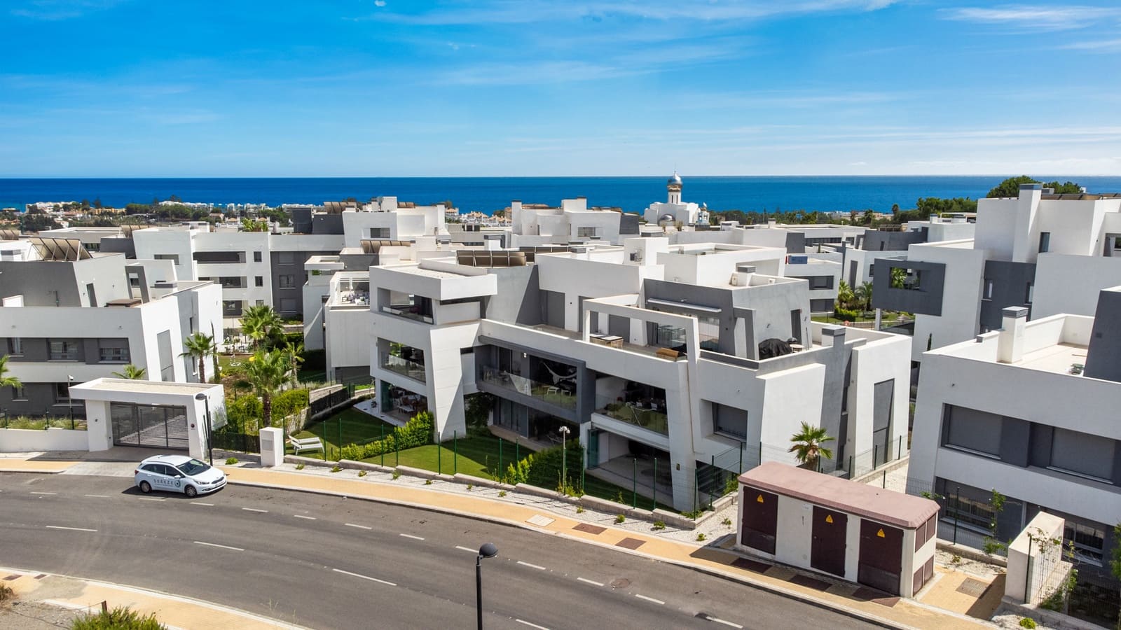 3 bedroom Apartment for sale in Marbella with pool garage - € 599,000 (Ref: 10066334)