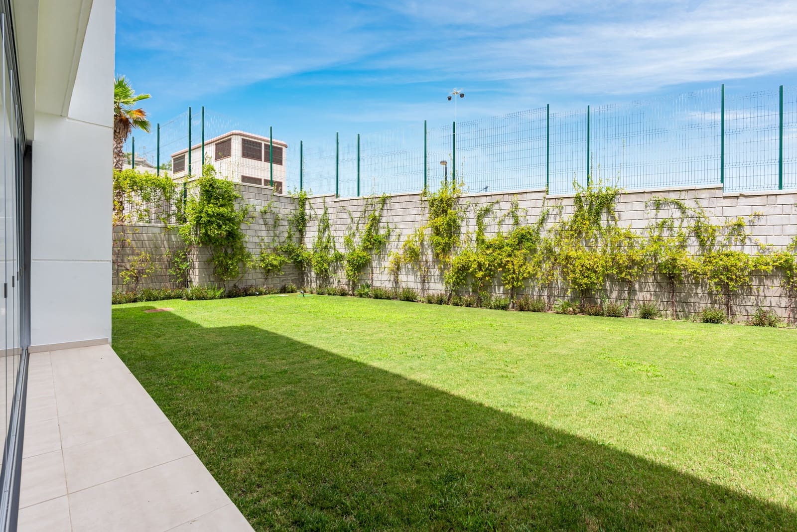 3 bedroom Apartment for sale in Marbella with pool garage - € 599,000 (Ref: 10066334)
