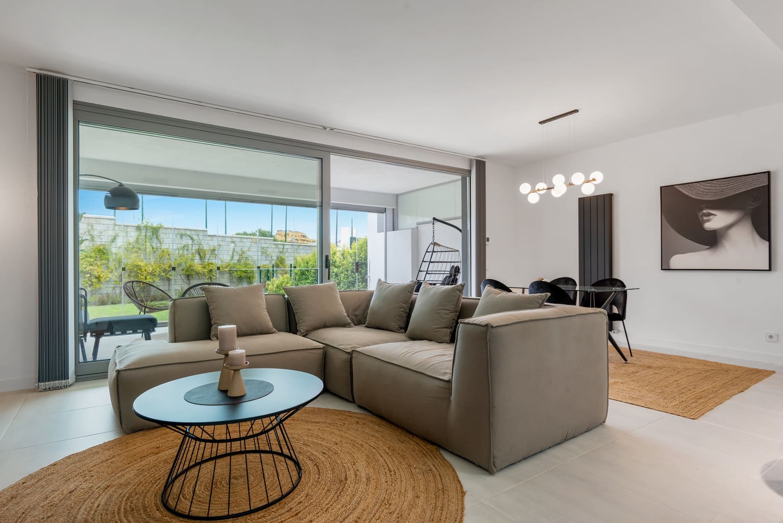 3 soverom Leilighet til salgs i Estepona med svømmebasseng garasje - € 599 000 (Ref: 10066335)