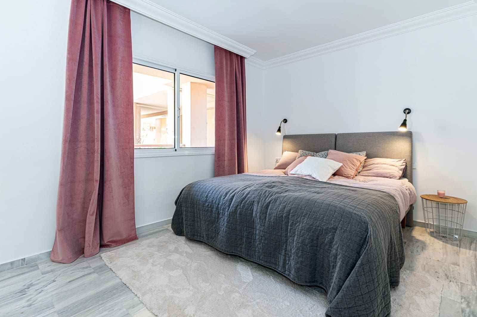 3 soveværelse Lejlighed til salg i Marbella med swimmingpool garage - € 835.000 (Ref: 10066337)