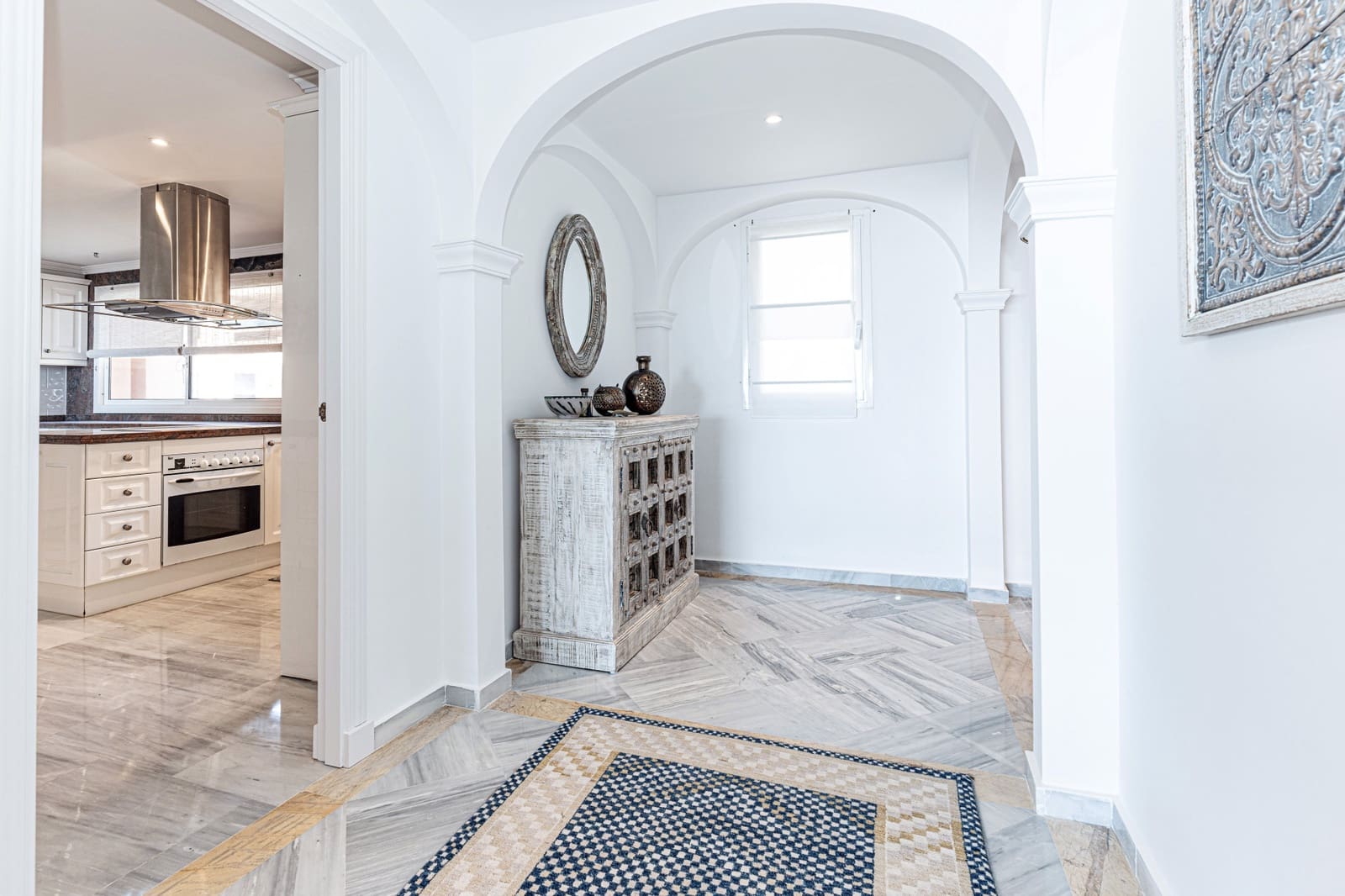 3 soveværelse Lejlighed til salg i Marbella med swimmingpool garage - € 835.000 (Ref: 10066337)