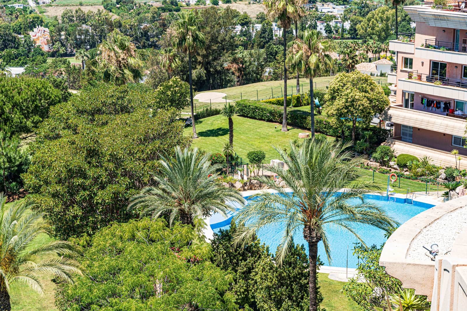 3 soveværelse Lejlighed til salg i Marbella med swimmingpool garage - € 835.000 (Ref: 10066337)