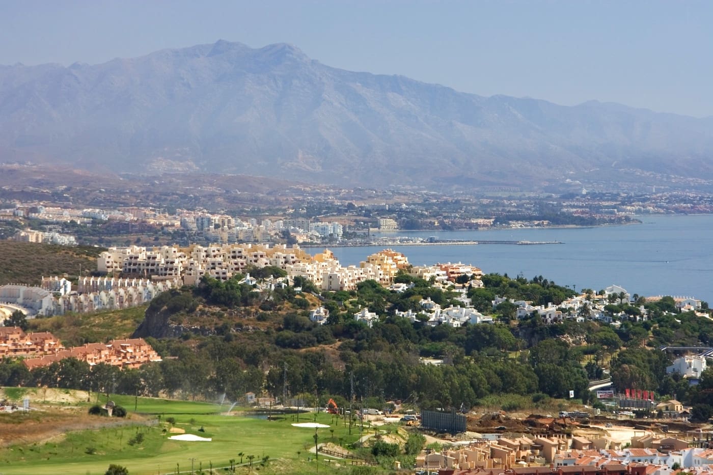 3 bedroom Apartment for sale in Manilva with pool garage - € 276,000 (Ref: 10066339)