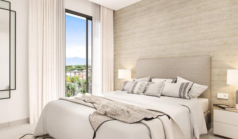 4 sypialnia Willa na sprzedaż w Marbella z basenem garażem - 985 000 € (Ref: 10066341)