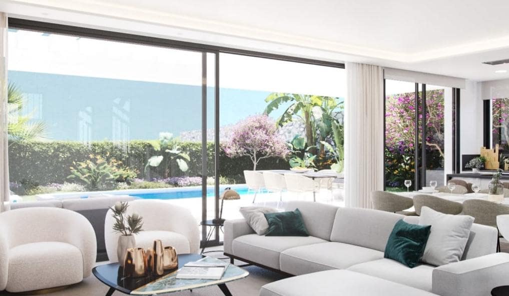 4 sypialnia Willa na sprzedaż w Marbella z basenem garażem - 985 000 € (Ref: 10066341)
