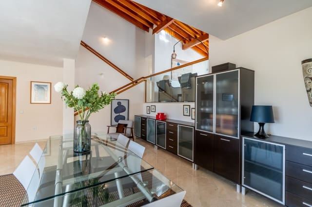 4 camera da letto Villa in vendita in Marbella con piscina garage - 1.295.000 € (Rif: 10066344)