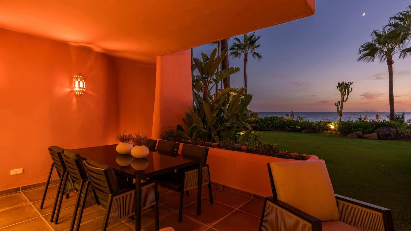 3 Zimmer Apartment zu verkaufen in Estepona mit Pool Garage - 1.765.000 € (Ref: 10066345)