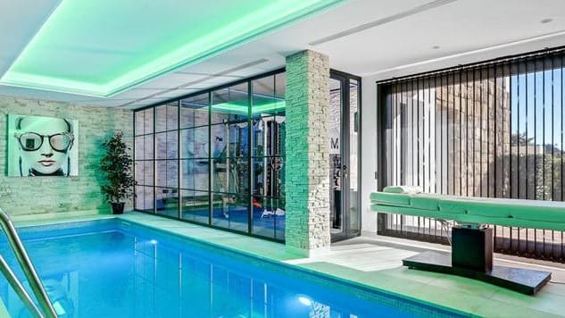 7 soveværelse Villa til salg i Marbella med swimmingpool - € 4.995.000 (Ref: 10066351)