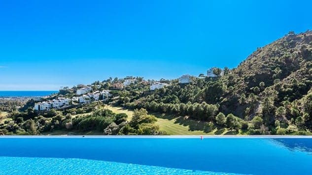 7 soveværelse Villa til salg i Marbella med swimmingpool - € 4.995.000 (Ref: 10066351)