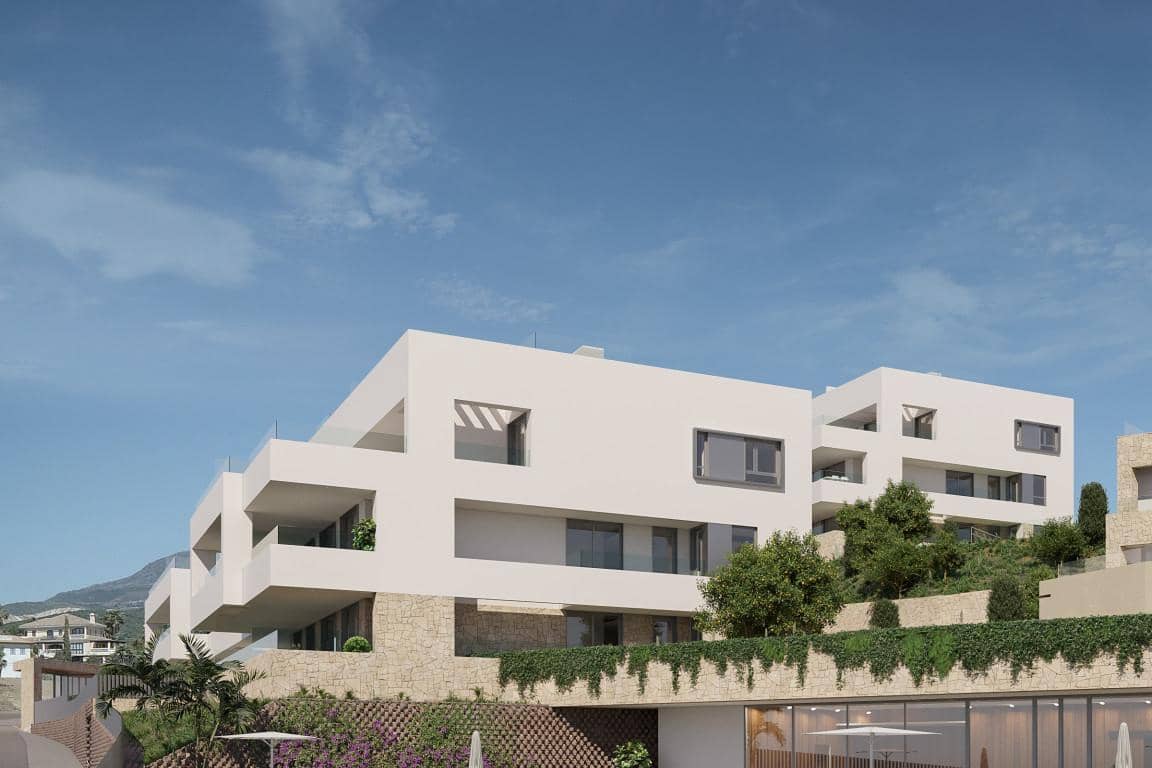 4 sypialnia Apartament na sprzedaż w Estepona z basenem garażem - 438 000 € (Ref: 10066354)