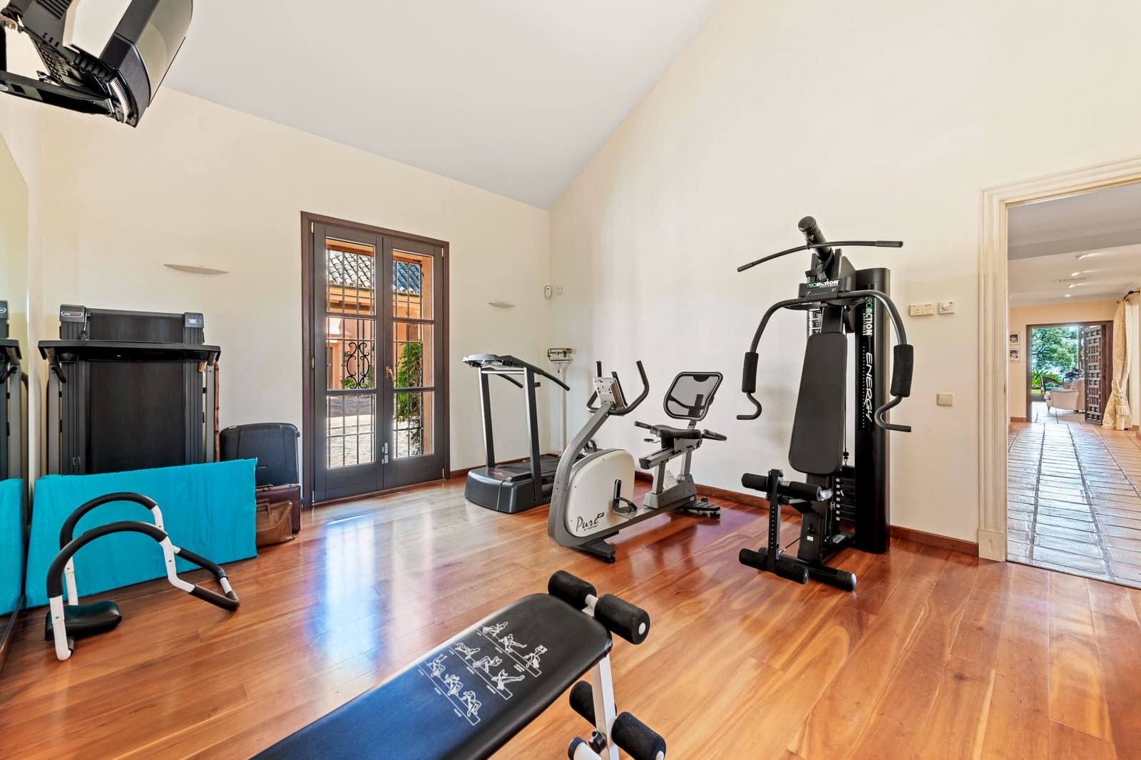 6 slaapkamer Villa te koop in Marbella met zwembad garage - € 10.500.000 (Ref: 10066356)