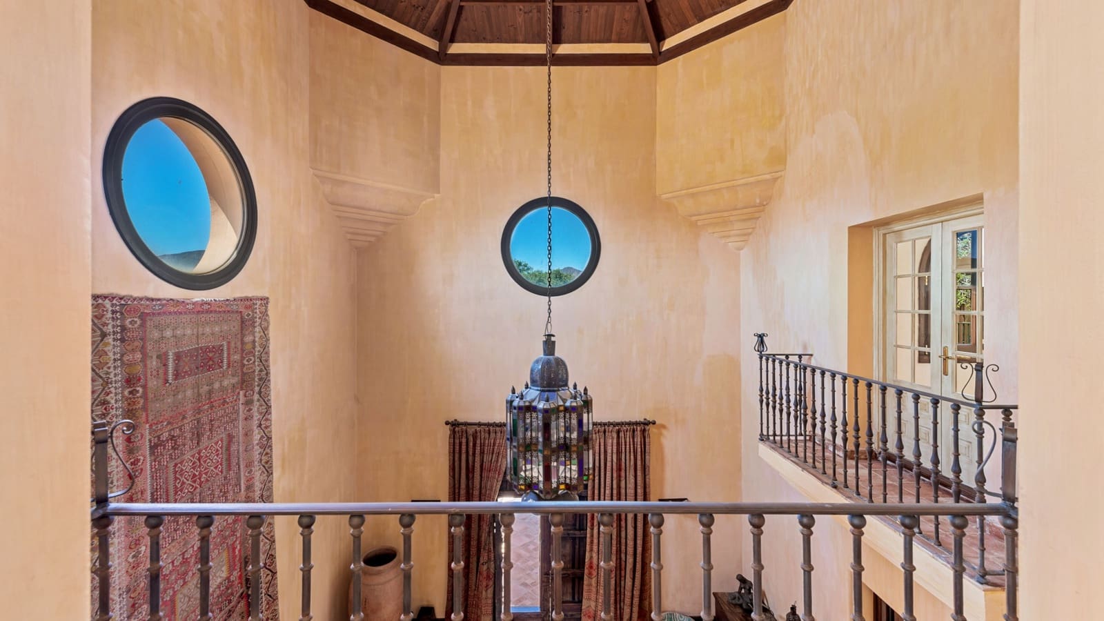 6 slaapkamer Villa te koop in Marbella met zwembad garage - € 10.500.000 (Ref: 10066356)
