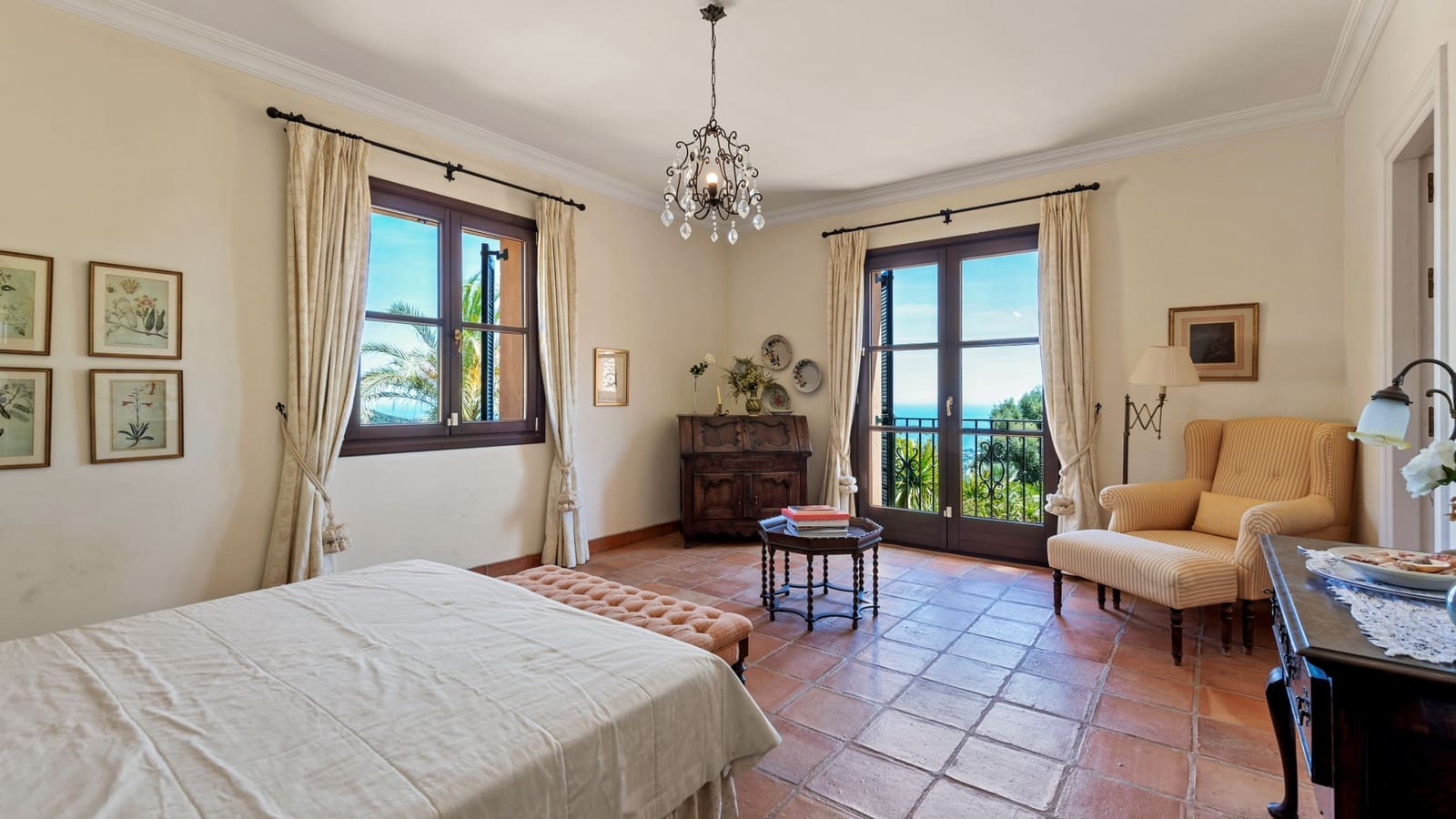 6 slaapkamer Villa te koop in Marbella met zwembad garage - € 10.500.000 (Ref: 10066356)