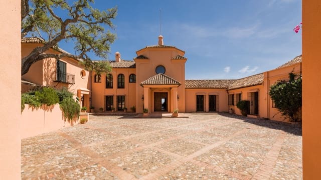 6 slaapkamer Villa te koop in Marbella met zwembad garage - € 10.500.000 (Ref: 10066356)