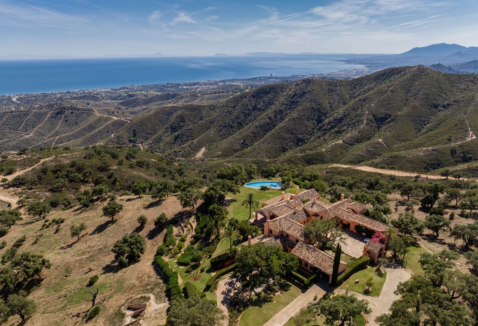 6 slaapkamer Villa te koop in Marbella met zwembad garage - € 10.500.000 (Ref: 10066356)