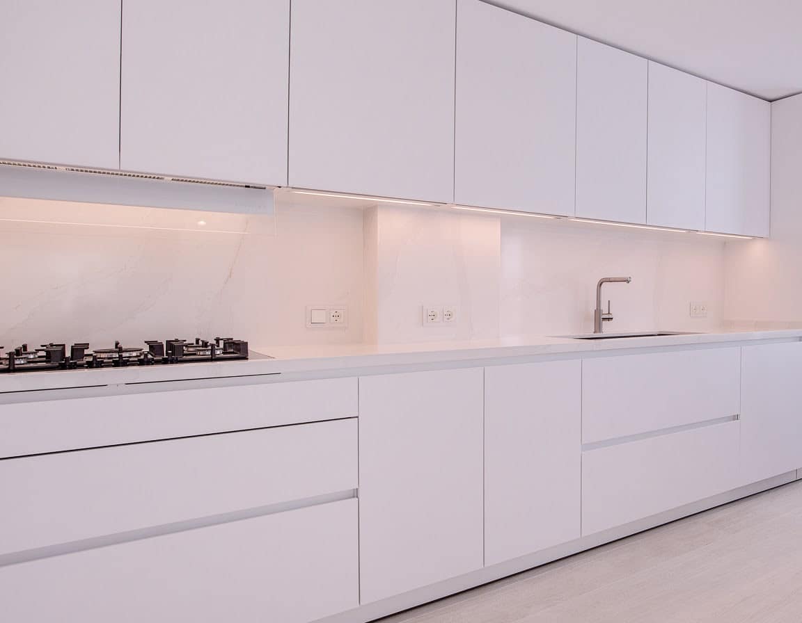 4 Zimmer Apartment zu verkaufen in Marbella mit Pool Garage - 1.450.000 € (Ref: 10066358)