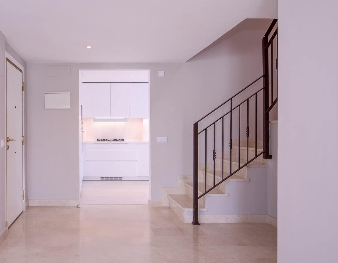 4 Zimmer Apartment zu verkaufen in Marbella mit Pool Garage - 1.450.000 € (Ref: 10066358)