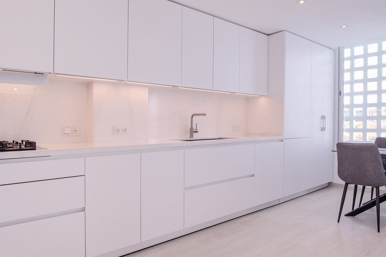 4 Zimmer Apartment zu verkaufen in Marbella mit Pool Garage - 1.450.000 € (Ref: 10066358)