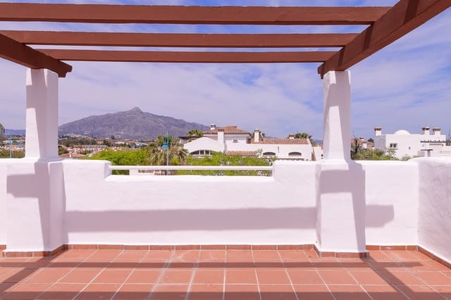 4 Zimmer Apartment zu verkaufen in Marbella mit Pool Garage - 1.450.000 € (Ref: 10066358)