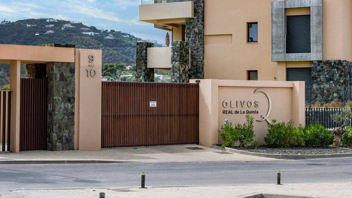 2 chambre Appartement à vendre à Marbella avec piscine garage - 799 000 € (Ref: 10066361)