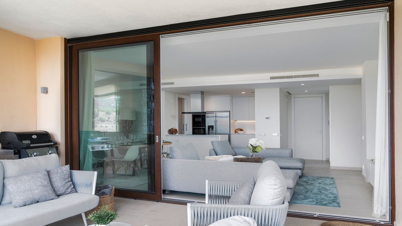 2 chambre Appartement à vendre à Marbella avec piscine garage - 799 000 € (Ref: 10066361)