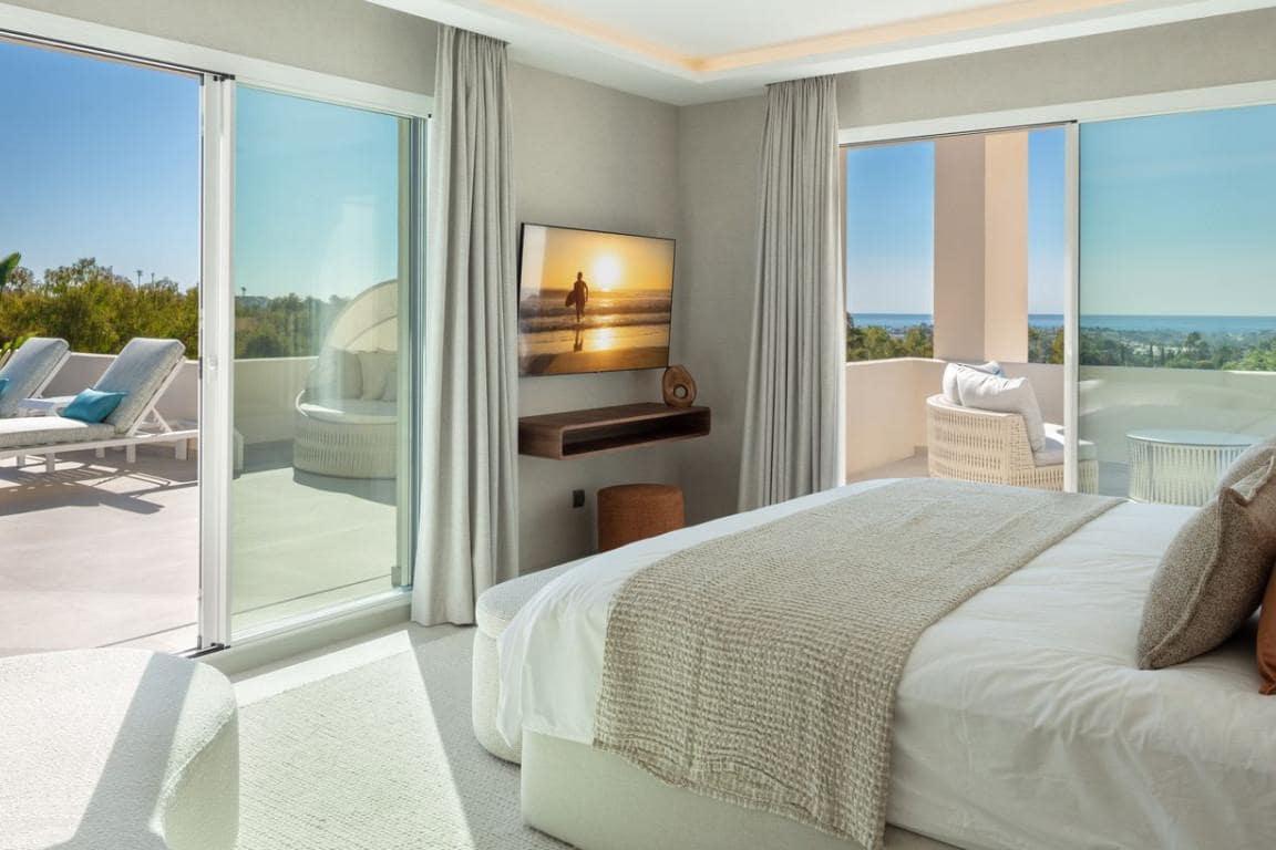 3 sypialnia Penthouse na sprzedaż w Marbella z basenem garażem - 2 195 000 € (Ref: 10066362)
