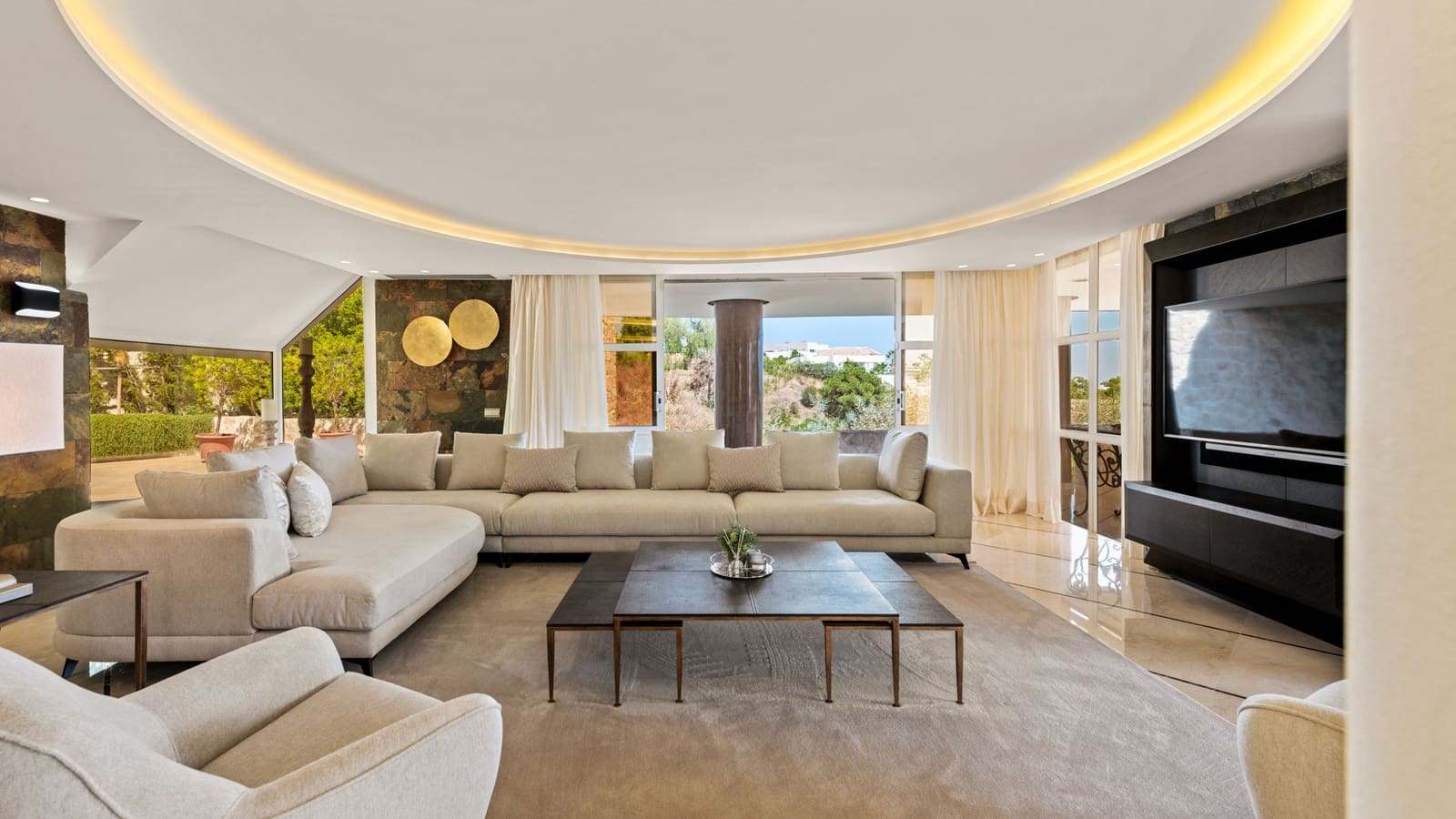 5 Zimmer Villa zu verkaufen in Marbella mit Pool Garage - 3.995.000 € (Ref: 10066363)
