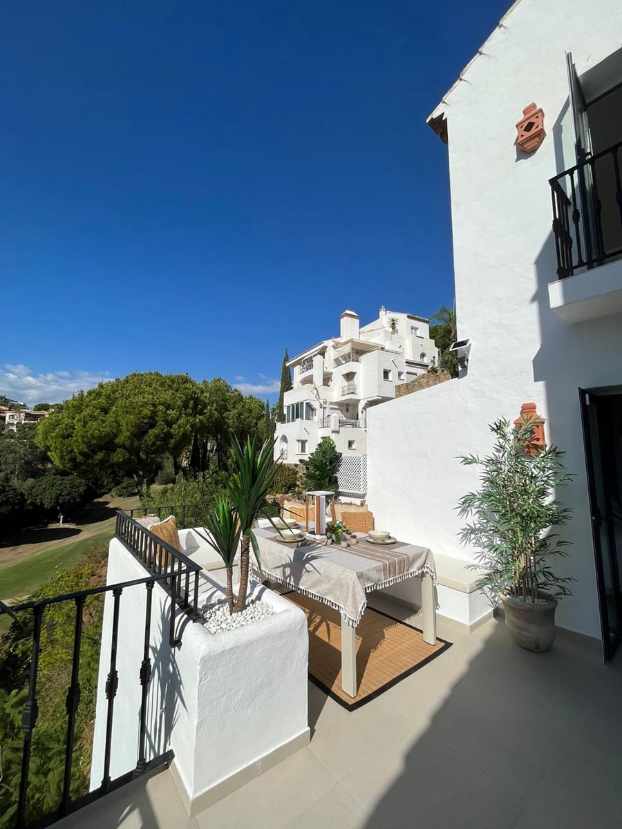 3 sovrum Lägenhet till salu i Marbella med pool garage - 699 000 € (Ref: 10066364)