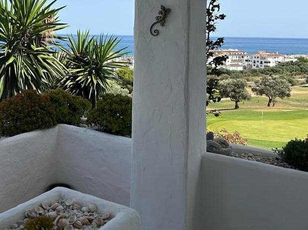 3 Zimmer Villa zu verkaufen in Marbella mit Pool Garage - 510.000 € (Ref: 10066365)