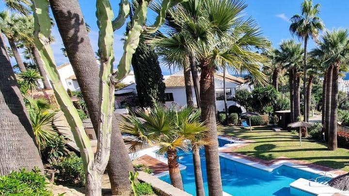 3 Zimmer Villa zu verkaufen in Marbella mit Pool Garage - 510.000 € (Ref: 10066365)