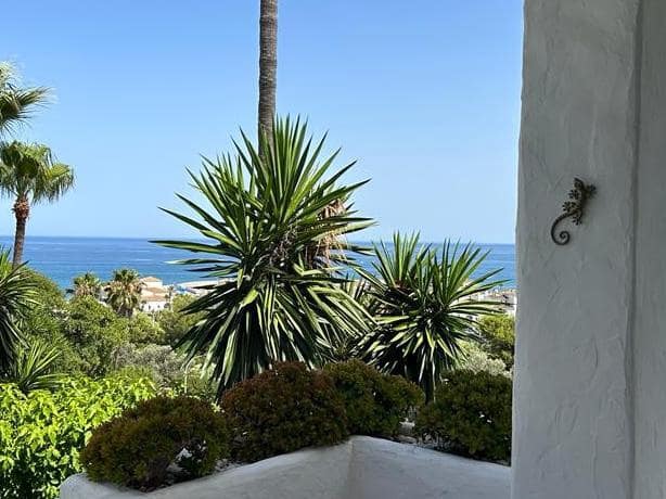 3 Zimmer Villa zu verkaufen in Marbella mit Pool Garage - 510.000 € (Ref: 10066365)