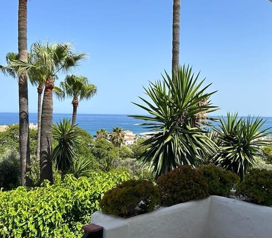 3 bedroom Villa for sale in Marbella with pool garage - € 510,000 (Ref: 10066365)
