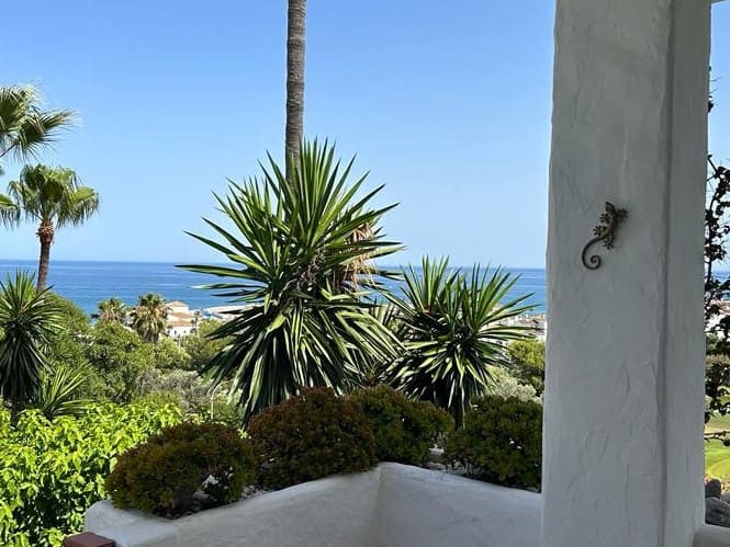 3 quarto Moradia para venda em Marbella com piscina garagem - 510 000 € (Ref: 10066365)