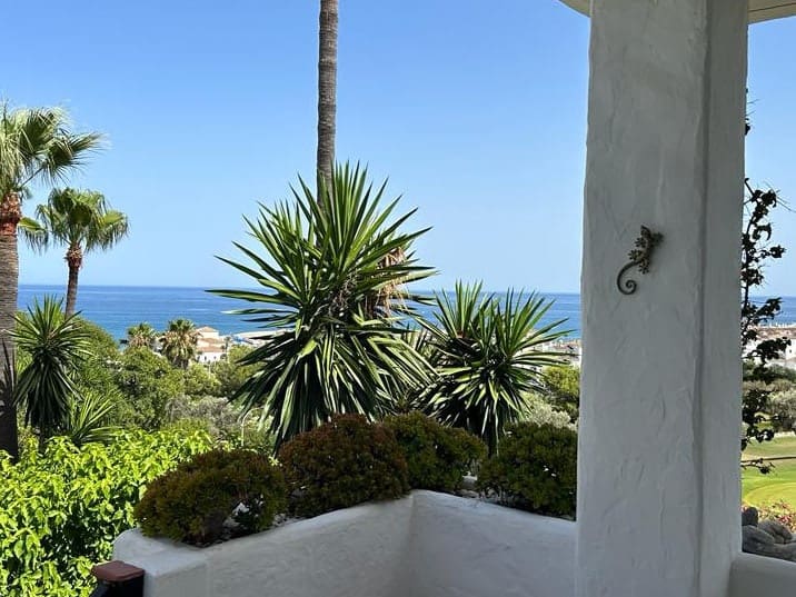 3 quarto Moradia para venda em Marbella com piscina garagem - 510 000 € (Ref: 10066365)