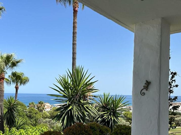 3 quarto Moradia para venda em Marbella com piscina garagem - 510 000 € (Ref: 10066365)