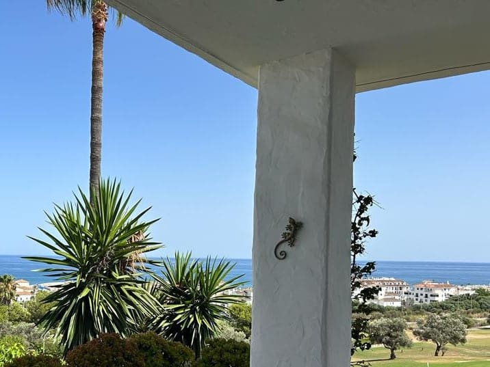 3 quarto Moradia para venda em Marbella com piscina garagem - 510 000 € (Ref: 10066365)