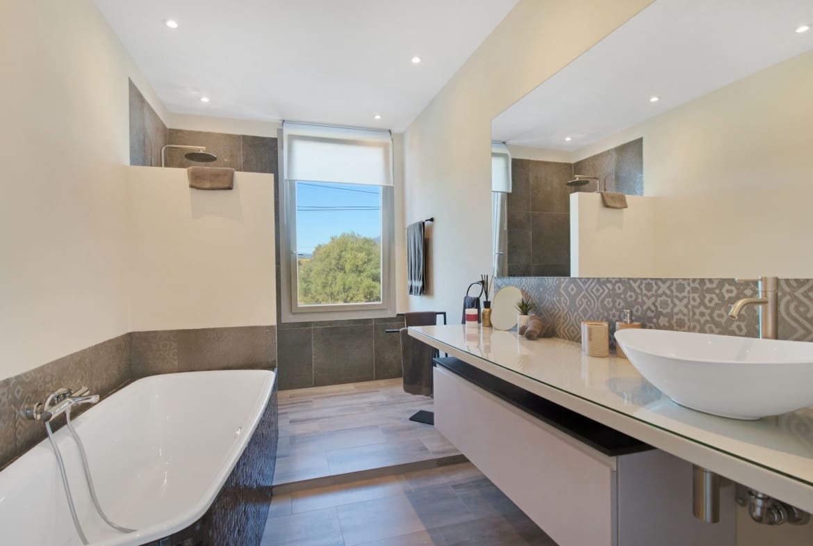4 camera da letto Villa in vendita in Marbella con piscina garage - 1.549.000 € (Rif: 10066368)