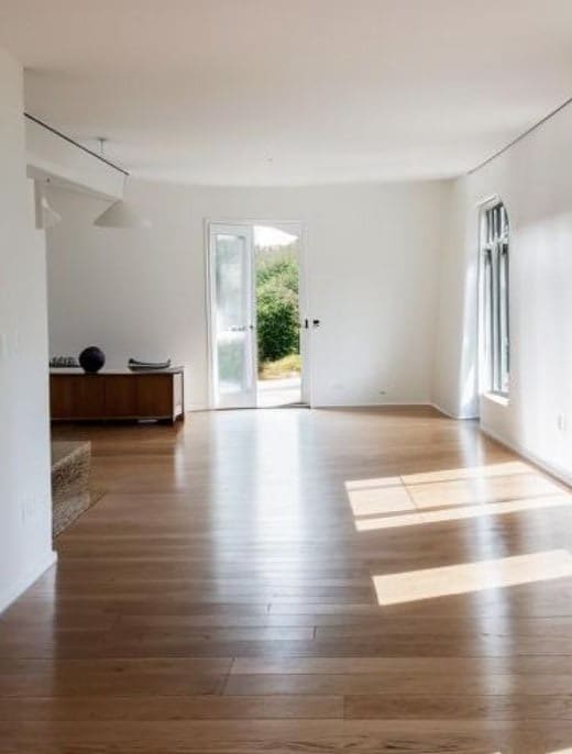 4 bedroom Villa for sale in Marbella with pool garage - € 850,000 (Ref: 10066371)