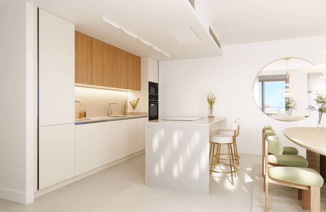 4 bedroom Apartment for sale in Estepona with pool garage - € 542,000 (Ref: 10066373)