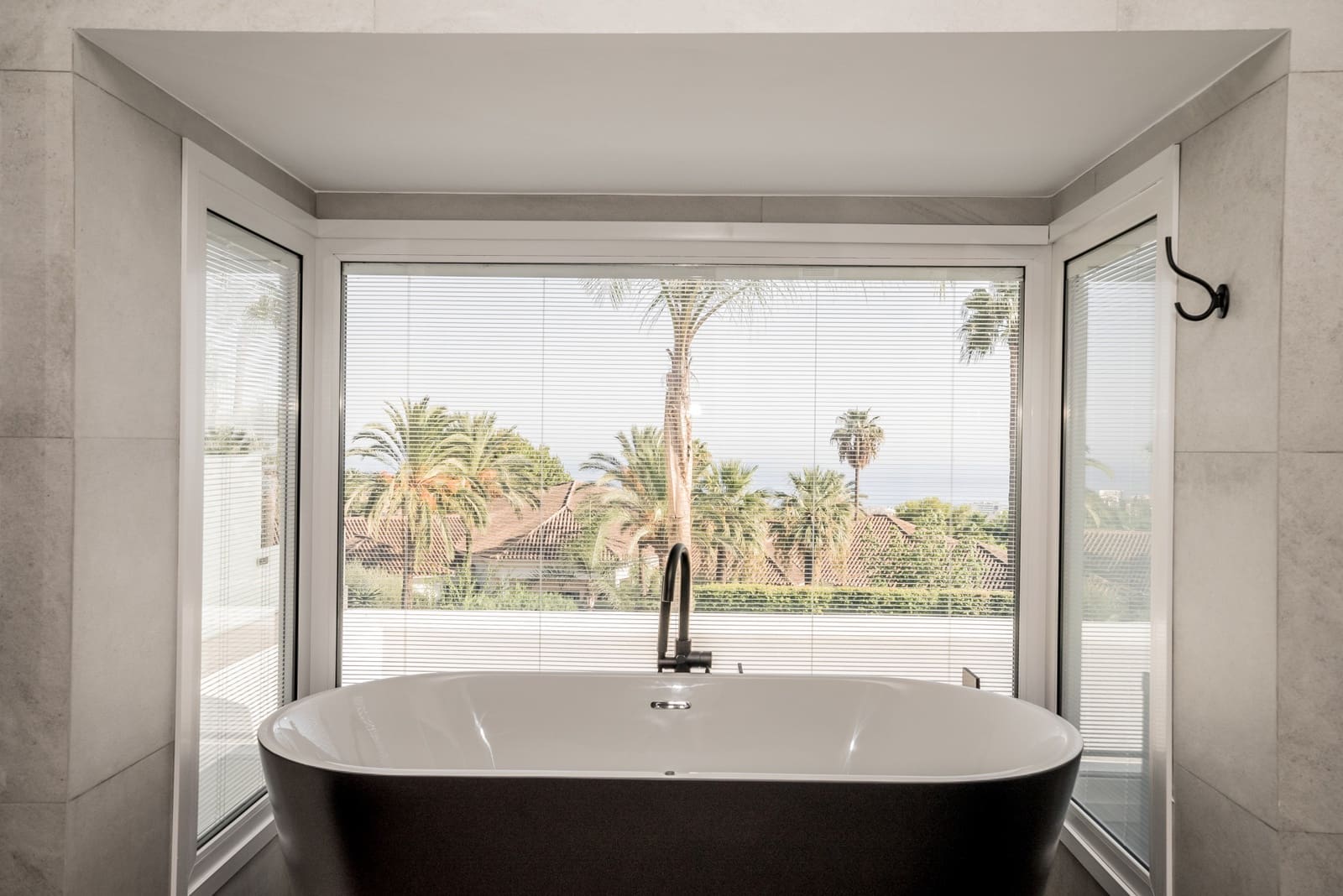 Chalet de 5 habitaciones en Marbella en venta con piscina garaje - 3.490.000 € (Ref: 10066375)