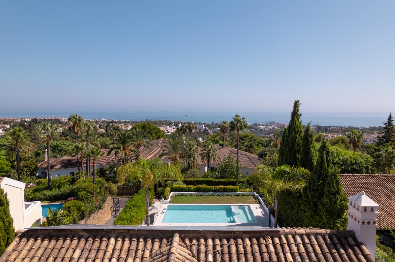 Chalet de 5 habitaciones en Marbella en venta con piscina garaje - 3.490.000 € (Ref: 10066375)