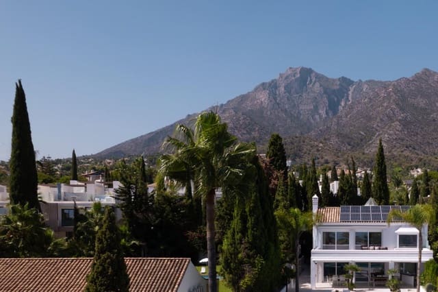 5 slaapkamer Villa te koop in Marbella met zwembad garage - € 3.490.000 (Ref: 10066376)