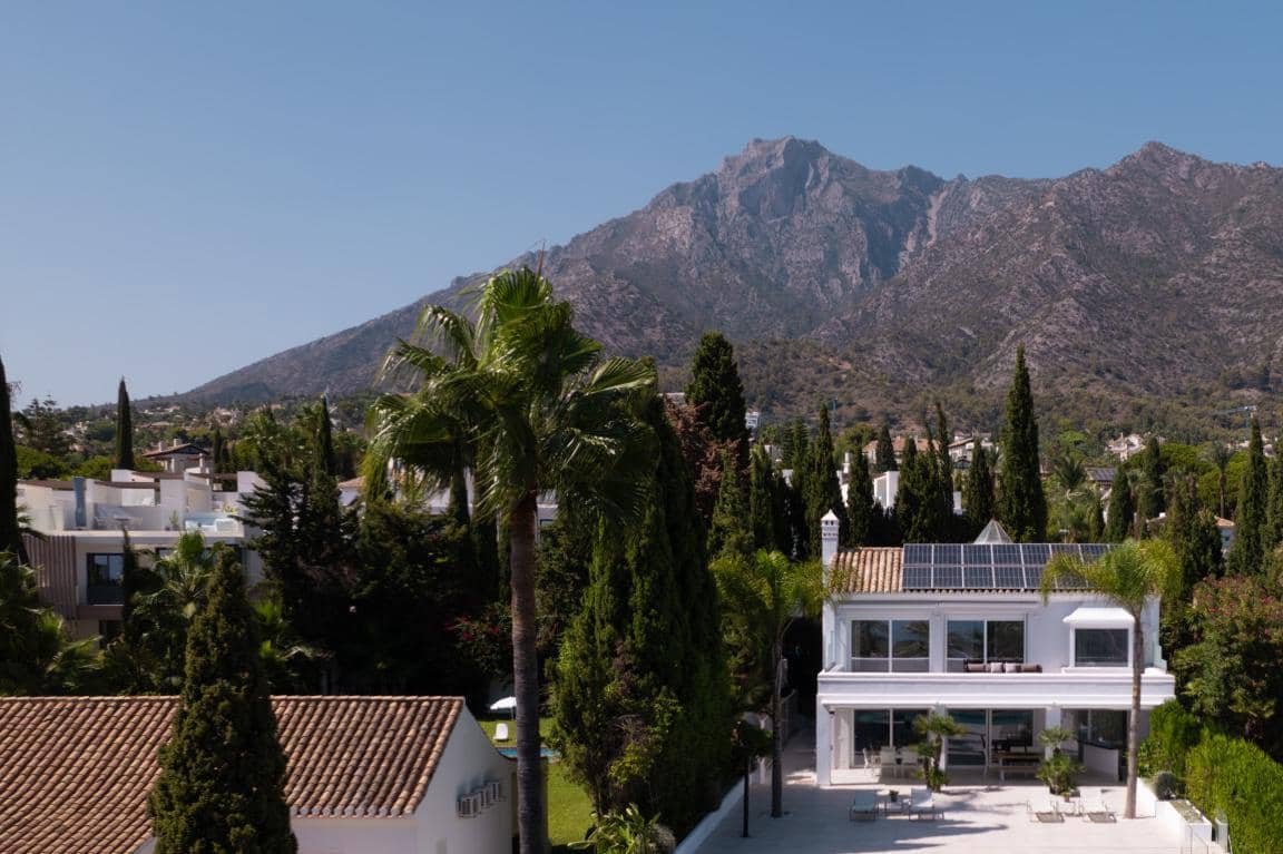 5 slaapkamer Villa te koop in Marbella met zwembad garage - € 3.490.000 (Ref: 10066376)