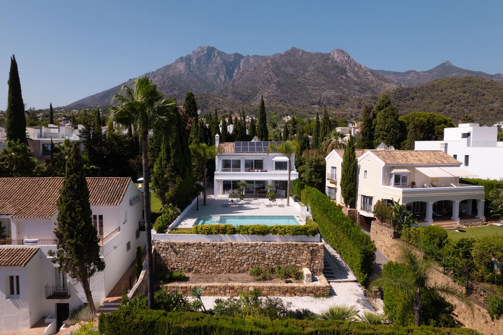 5 slaapkamer Villa te koop in Marbella met zwembad garage - € 3.490.000 (Ref: 10066376)