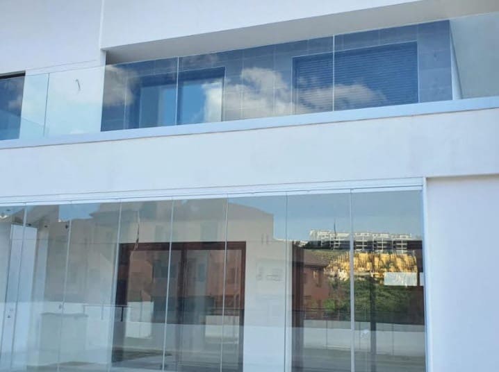 4 bedroom Villa for sale in Manilva with pool garage - € 645,000 (Ref: 10066381)