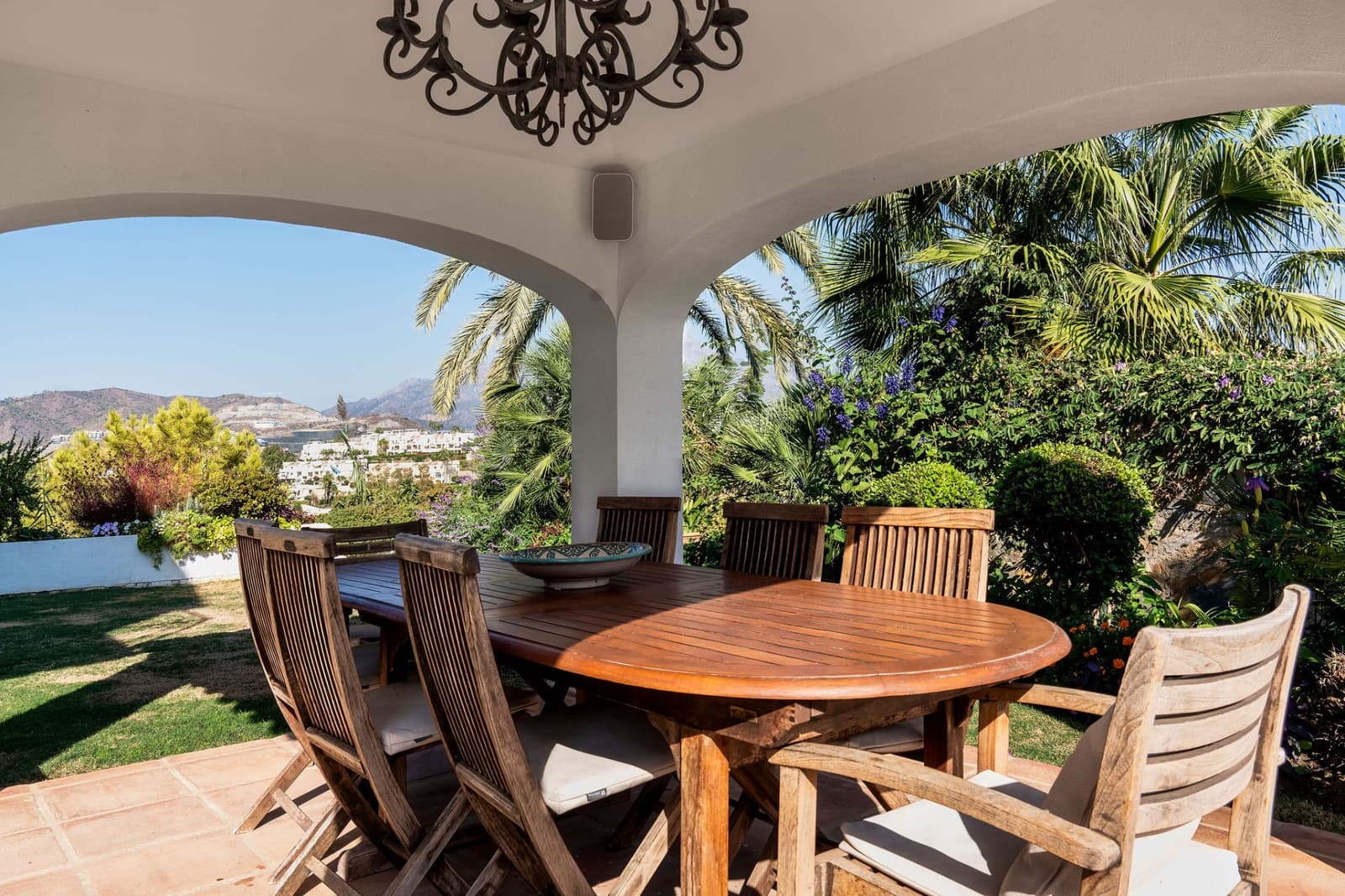 Chalet de 5 habitaciones en Benahavís en venta con piscina garaje - 1.895.000 € (Ref: 10066387)