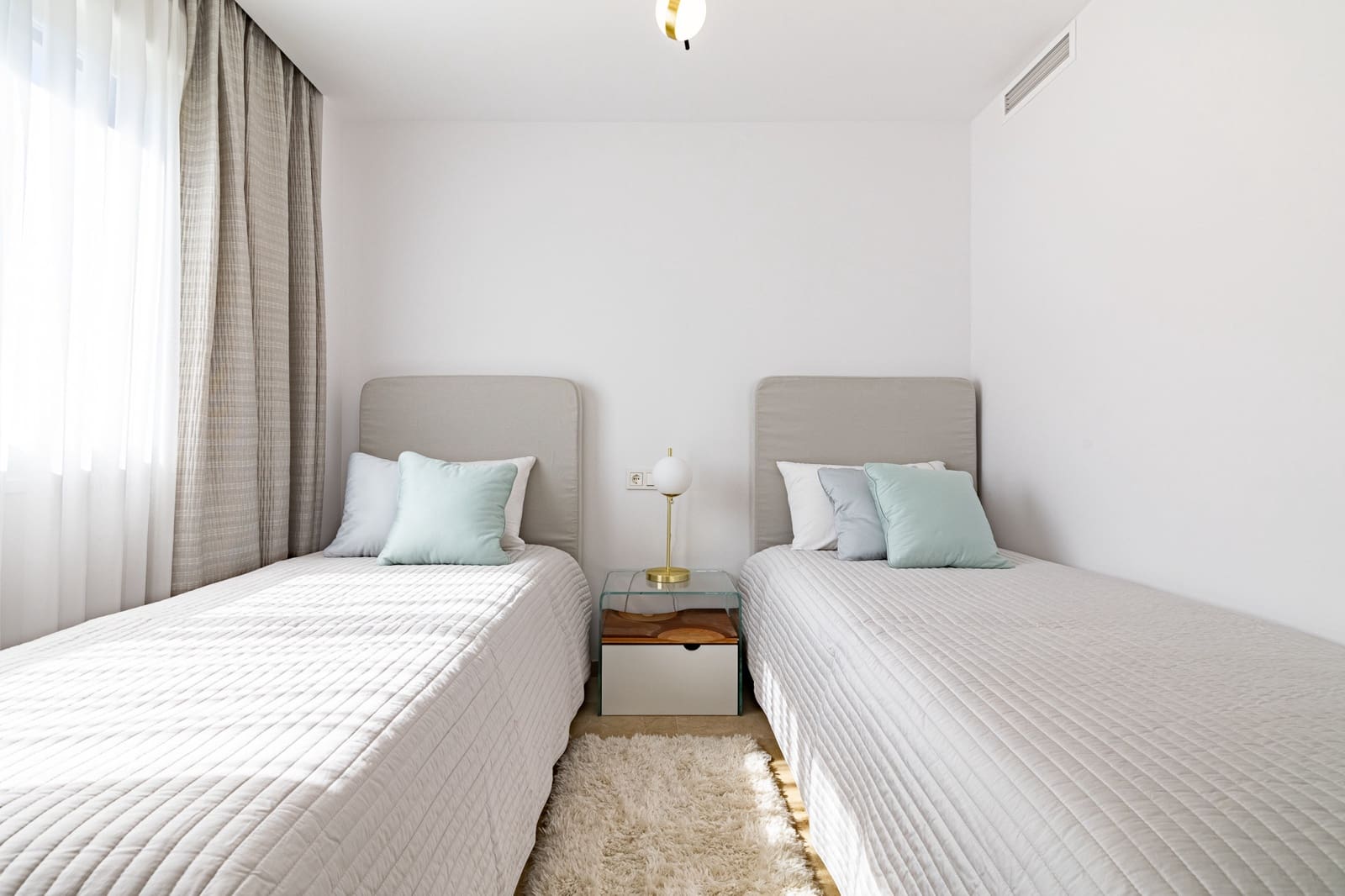 3 sypialnia Apartament na sprzedaż w Golden Mile z basenem garażem - 852 000 € (Ref: 10066388)