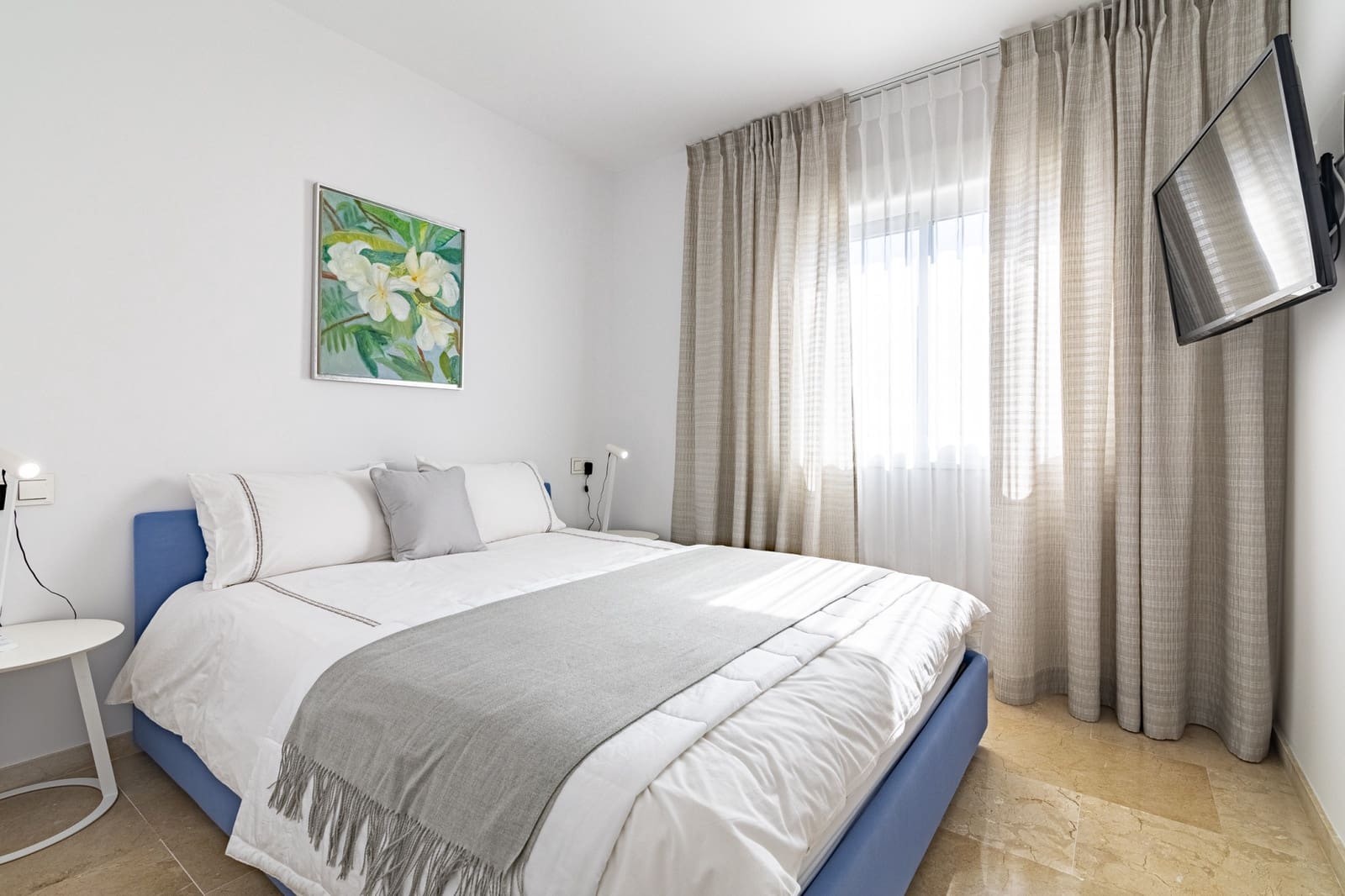 3 sypialnia Apartament na sprzedaż w Golden Mile z basenem garażem - 852 000 € (Ref: 10066388)