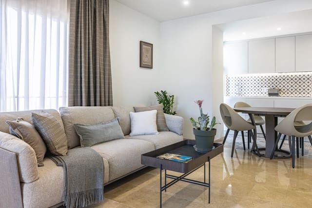 3 sovrum Lägenhet till salu i Golden Mile, Marbella med pool garage - 852 000 € (Ref: 10066388)