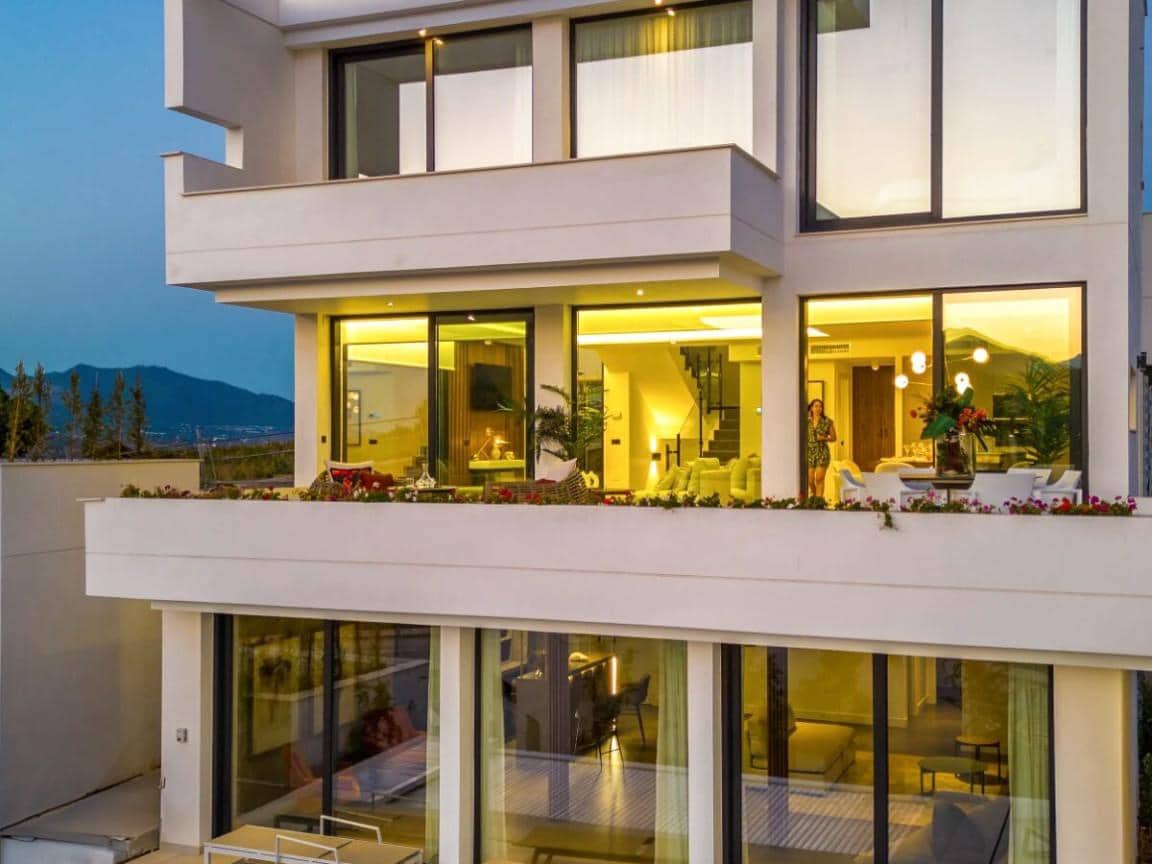 3 sypialnia Willa na sprzedaż w Mijas Costa z basenem garażem - 800 000 € (Ref: 10066390)